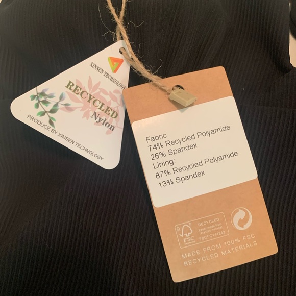 Berlook - Black Cut Out Backless One-Piece Swimsuit - Picture 6 of 10